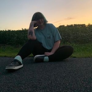 Meet your Posher, Posh